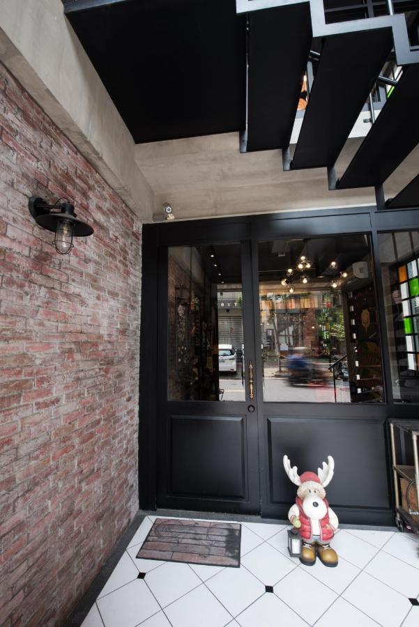 Cun Cuisine Homestay Tainan Buitenkant foto